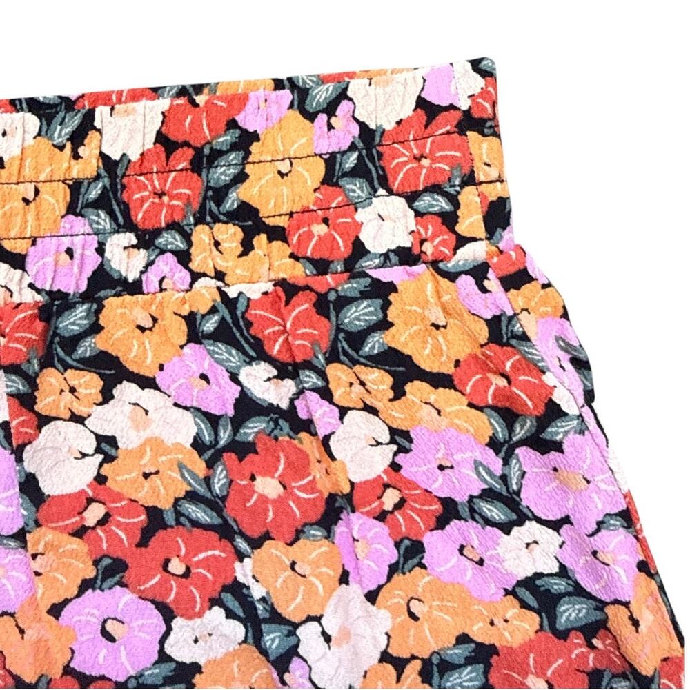 LOFT Floral Skater with a pink and Orange Blooms Size Small - Picture 4 of 6
